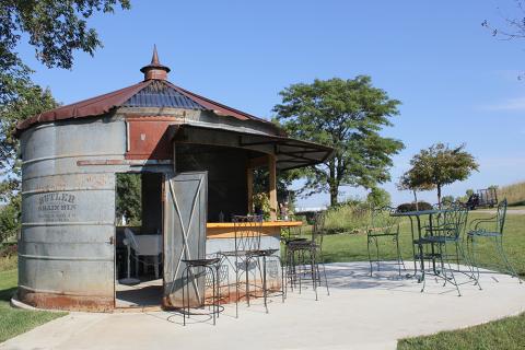 Grain Bin Bar, The Corn Crib at Sheah Blue Vineyard Crab Orchard, Nebraska